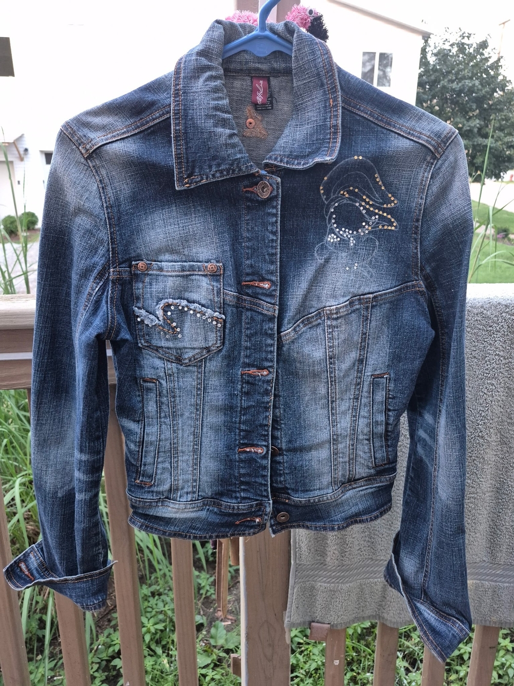 Y2K Lot 29 Luxe Looney Tunes Daffy Duck Rhinestone Denim Jacket Size M